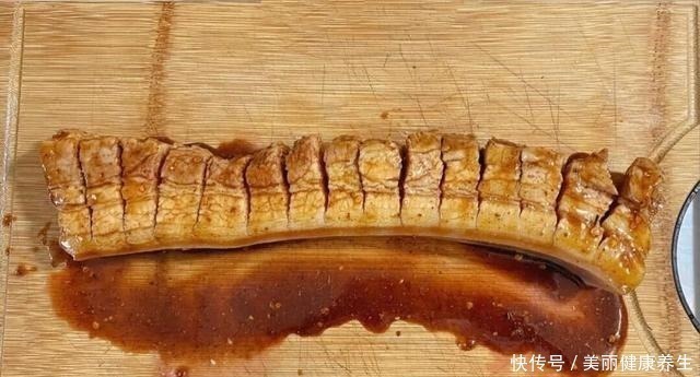 烤肉酱|在家也能做的网红脆皮五花肉,搭配小酒太爽,男人的最爱