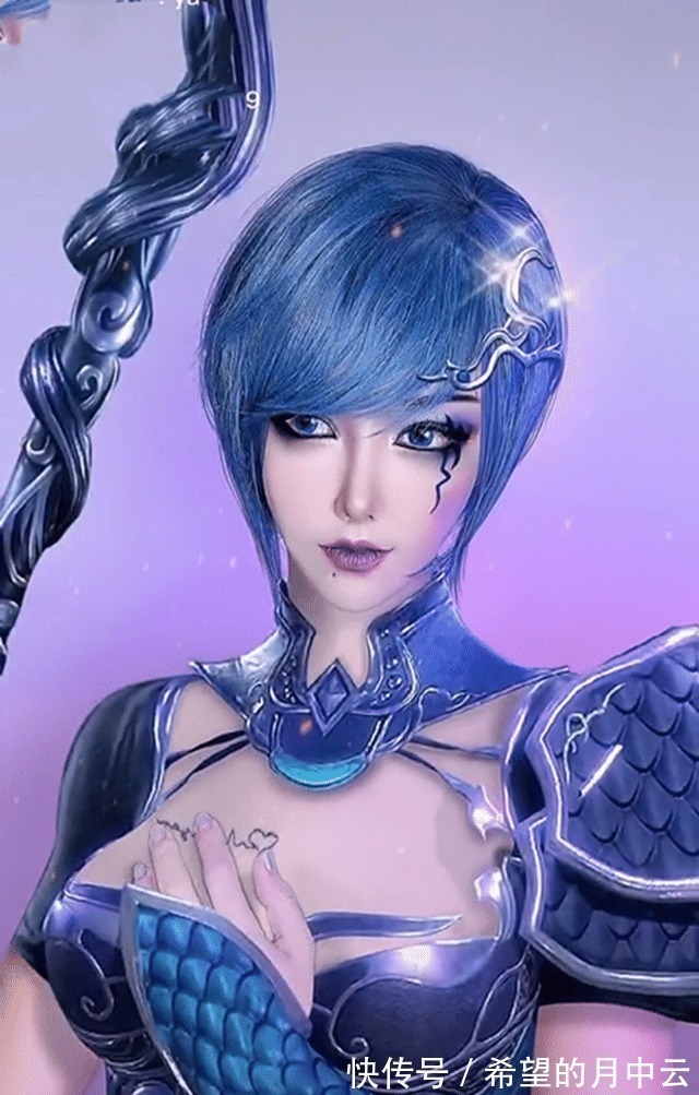 颜哥|斗罗十二美女经典cos!月华比比东超传神,阿银小舞如同动漫原版