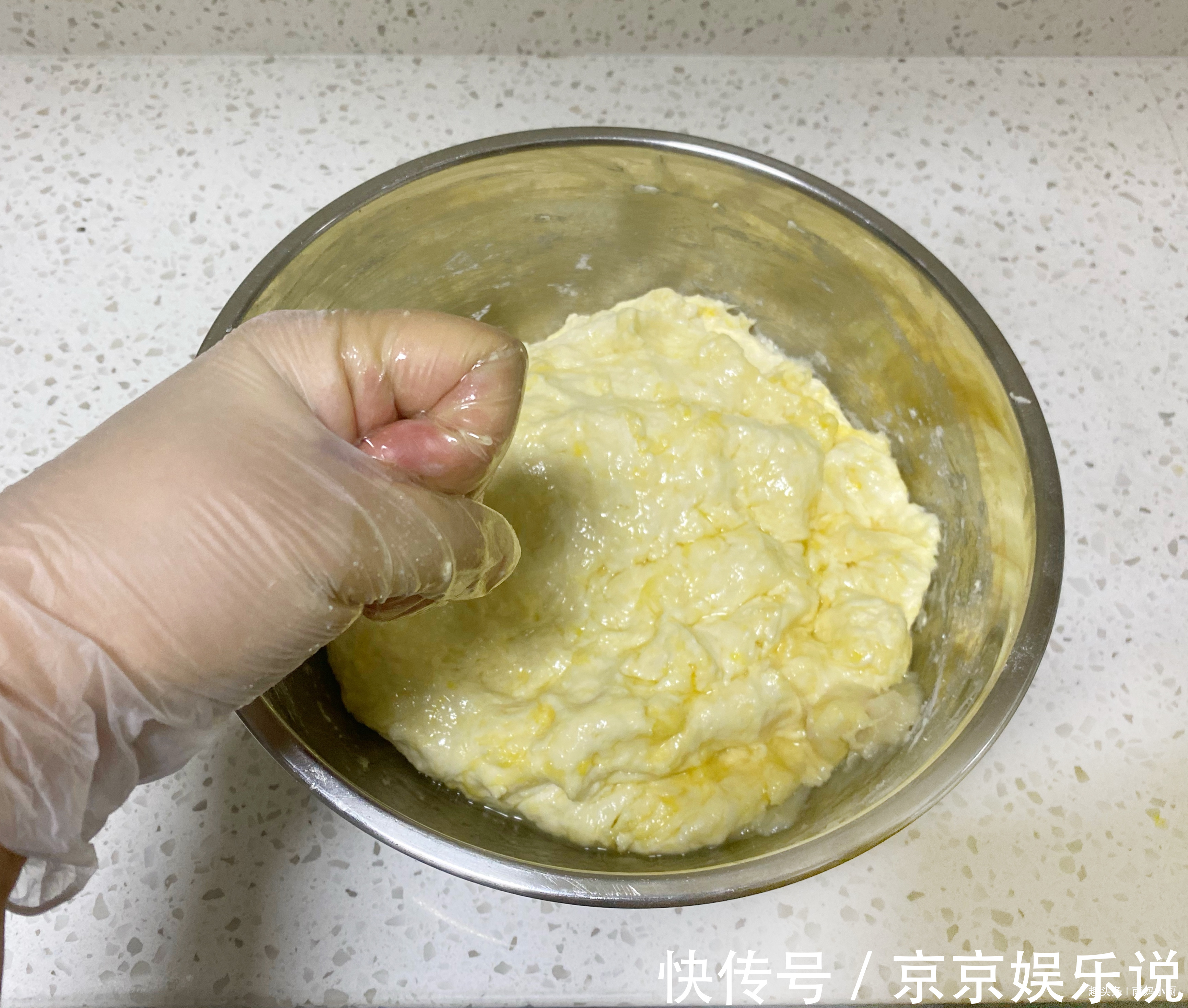 想吃油条别再买了，在家自己做好吃又卫生，个个空心又酥脆