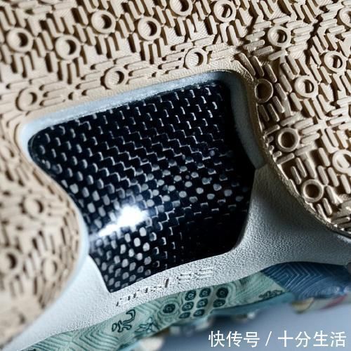 李宁 一元复始,万象开来!361度AG1最美配色来了,进口鞋太香了