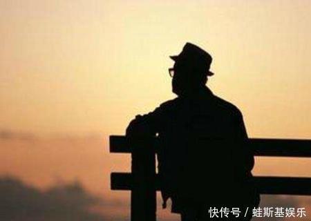 神经细胞|哪些老年人易患老年痴呆?医生点名:这4种人最有可能,别再躲了