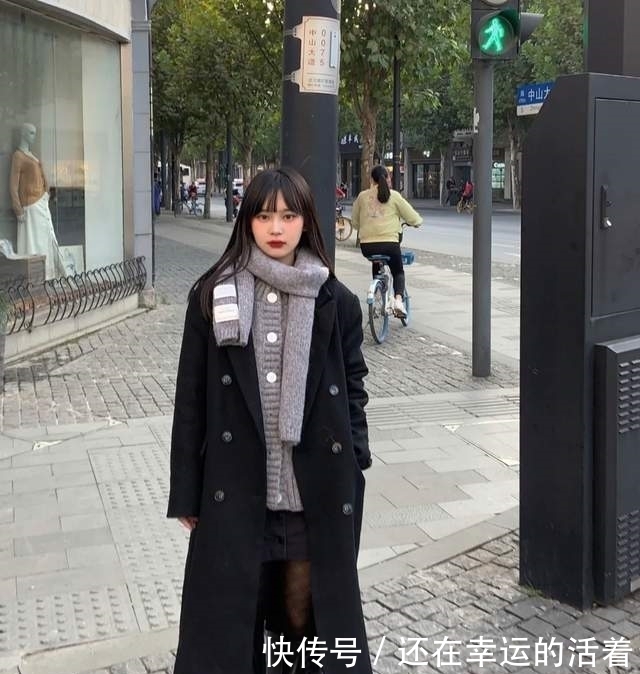 冬天穿大衣有哪些“禁忌”?避开这些误区,才能真正优雅又时尚