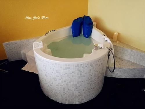 入院|41周入院,24小时催产,5个助产士,我在瑞士可怕的生娃经历