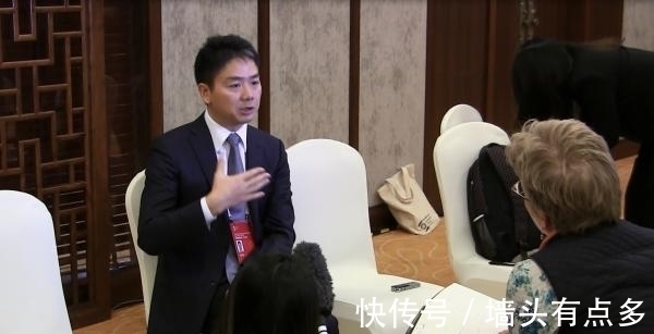 现金|为了20万配送兄弟，京东账上留足现金973亿，还是“大强子”靠谱