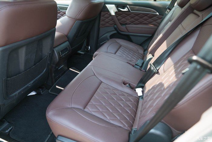  显得修长|扬眉吐气，帅气、动感、强悍的H9载我去看博物馆文化