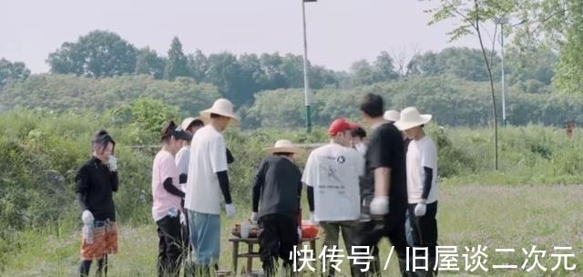 《完美的夏天2》開播《誰是寶藏歌手》迎來同曲對唱舞臺|綜藝指南 | 誰是寶藏歌手