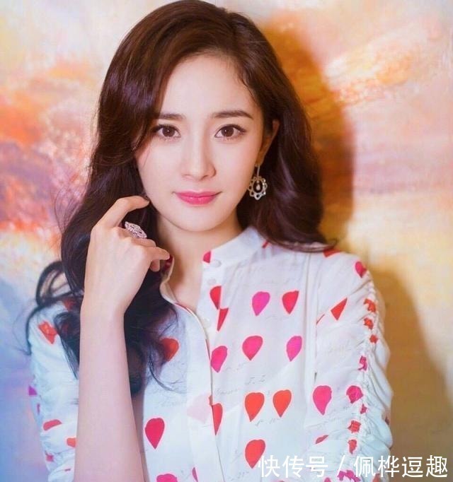 烫发|发型师透露:这3种发型留久了,会加速“脱发”,发际线还易上移