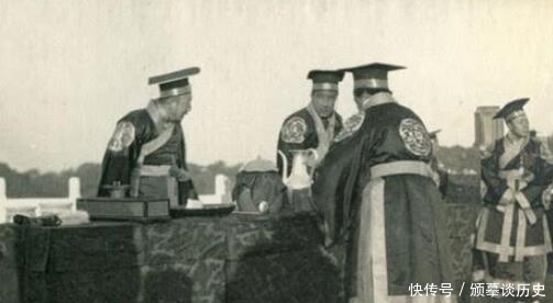 李世民|故宫龙椅大有讲究?退位的溥仪,复辟的袁世凯都不敢坐,李世民大臣道出真相