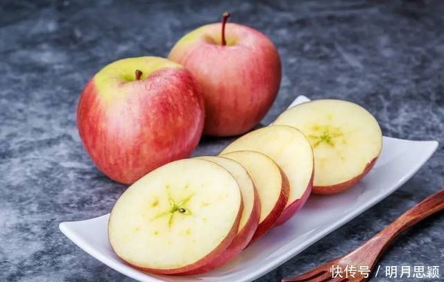 血液粘稠|高血脂的“死对头”已找到,3种水果没事多吃点,血管能一通到底
