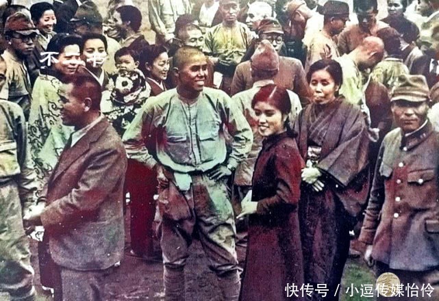 前线战场|上色老照片:直击二战时日本国内的青年 被蒙蔽下爆发出的疯狂