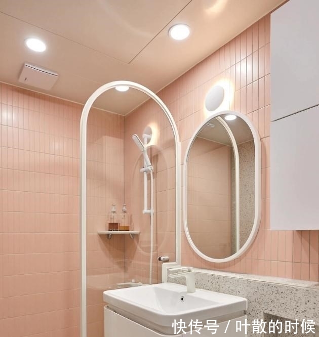 舒适度|一家4口的110㎡新房,只刷大白墙、通铺瓷砖地面,越简单越喜欢
