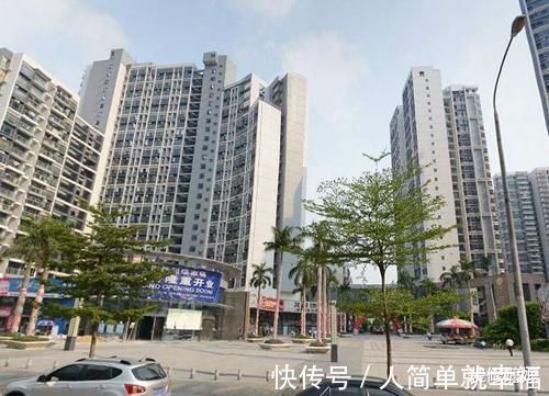 售楼|为什么有钱人从不买二手房?一听售楼人员的话,才知我家入手早了