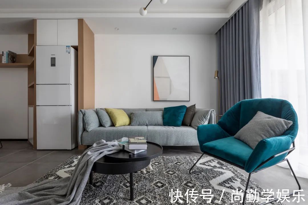 装饰画|88㎡现代简约，实用与简朴，最平凡的艺术，来自生活