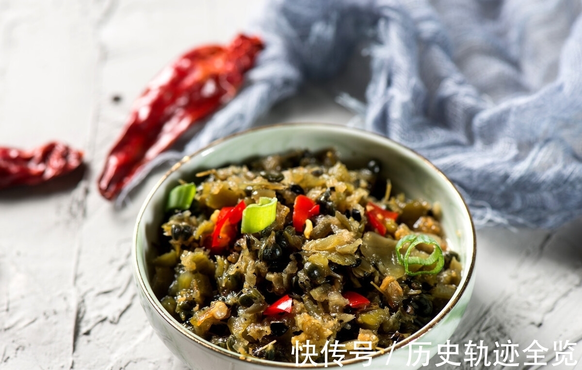 浓郁|腌韭花酱，只放盐还不够，多放1样水果，更香更浓郁，存放时间久