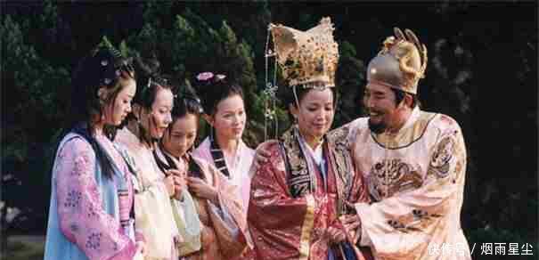 天下|马皇后下葬当天下起倾盆大雨,朱元璋大怒,一高僧说句话救了大家!