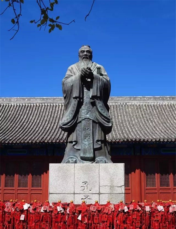 操作|越南武庙神奇操作:供奉18位名将,却有12位是中国人