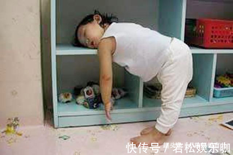 宝妈|“亲生的,没办法退货”,一组熊孩子作妖照走红,宝妈代入感很强