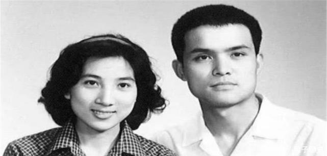 他抛弃妻儿当和尚,15年后一幅画卖千万,宣布我要还俗复婚