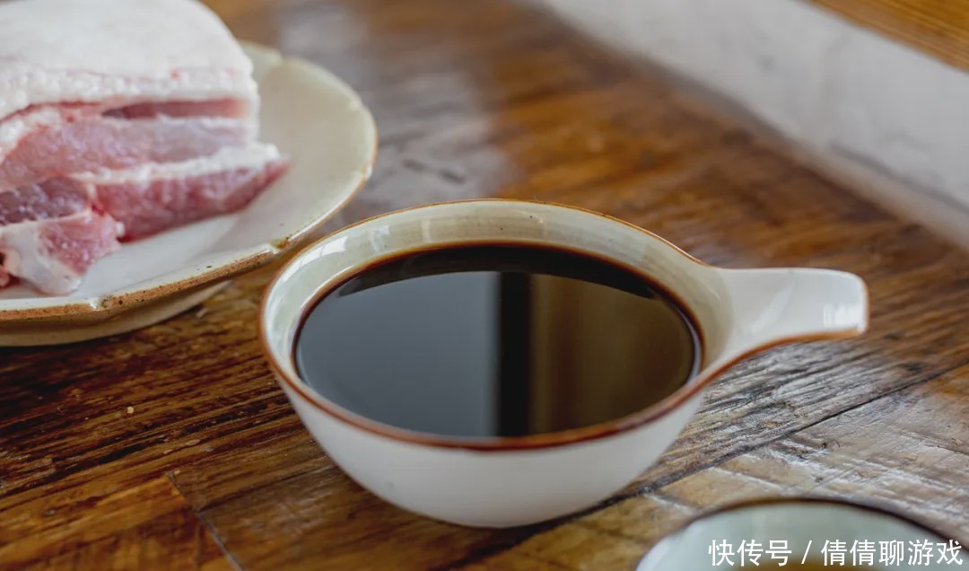 这一锅太香了!不加一滴水,比红烧肉还好吃