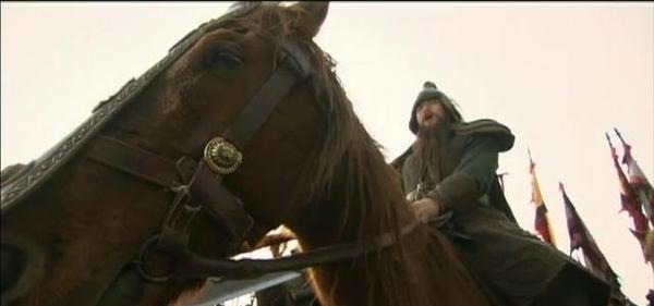 大刀&大刀关胜为何会坠马身亡,绝非因为醉酒,而是因为他得罪了此人!