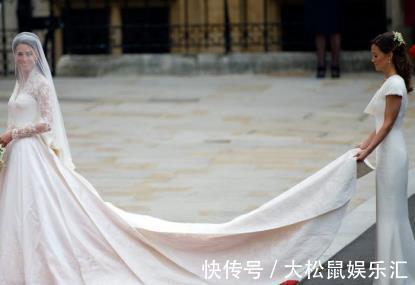 珠宝|凯特妹妹精修图贼显老!月光银外套搭骑行裤,不见珠宝哪像阔太太