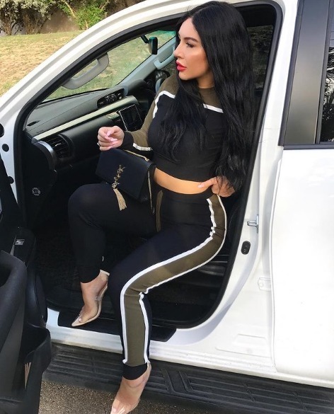 模特|她是132斤的大码模特,妖艳身材,让无数男人拜倒在她的包臀裙下