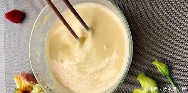 糕点师傅教你做千层蛋糕,过程超详细,与孩子一起做生日更有意义