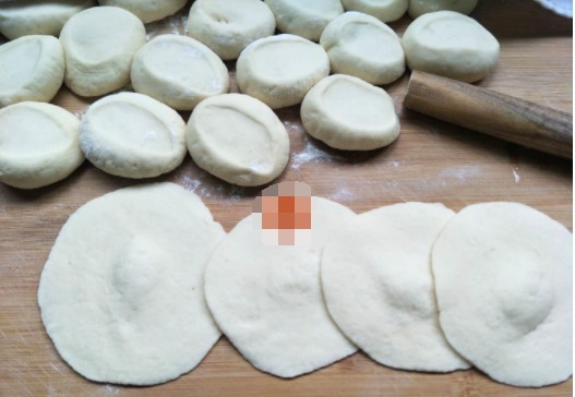 最喜欢吃的素包子,做法简单,比肉包子更营养,更美味更好吃