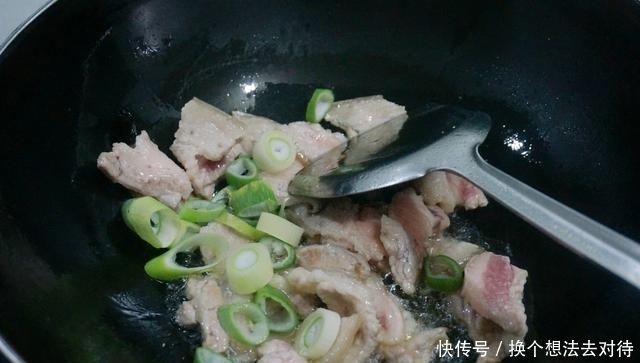 调料|北方人最爱的一道炖菜,多加一味调料味道更鲜香,下饭妥妥哒