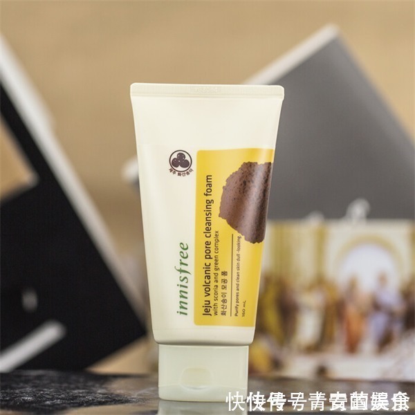 白头|这些洗面奶能去黑头、白头、缩小毛孔,每次洗后发现脸白净了不少