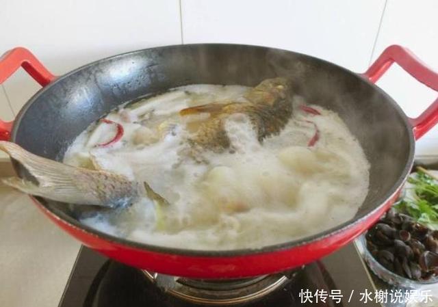 炖鱼汤|不管炖什么鱼，都别放“它”，不然腥味锁在鱼里，汤浑浊又难喝