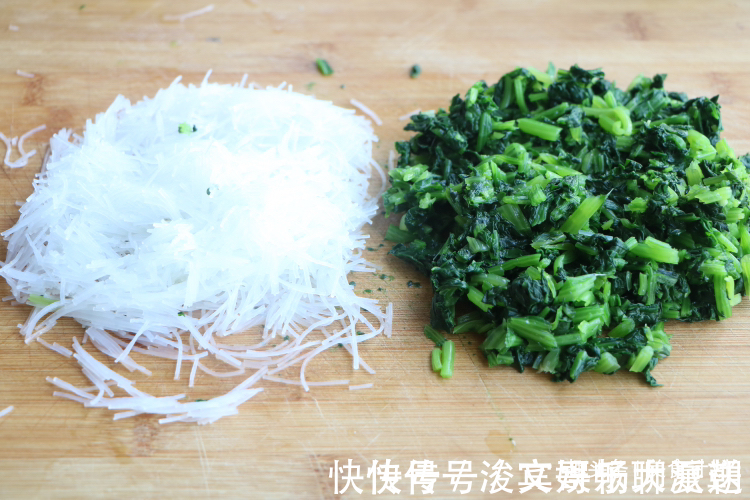 玉米面|早餐别吃包子馒头,试试新做法,好吃不长胖,2天不吃就馋