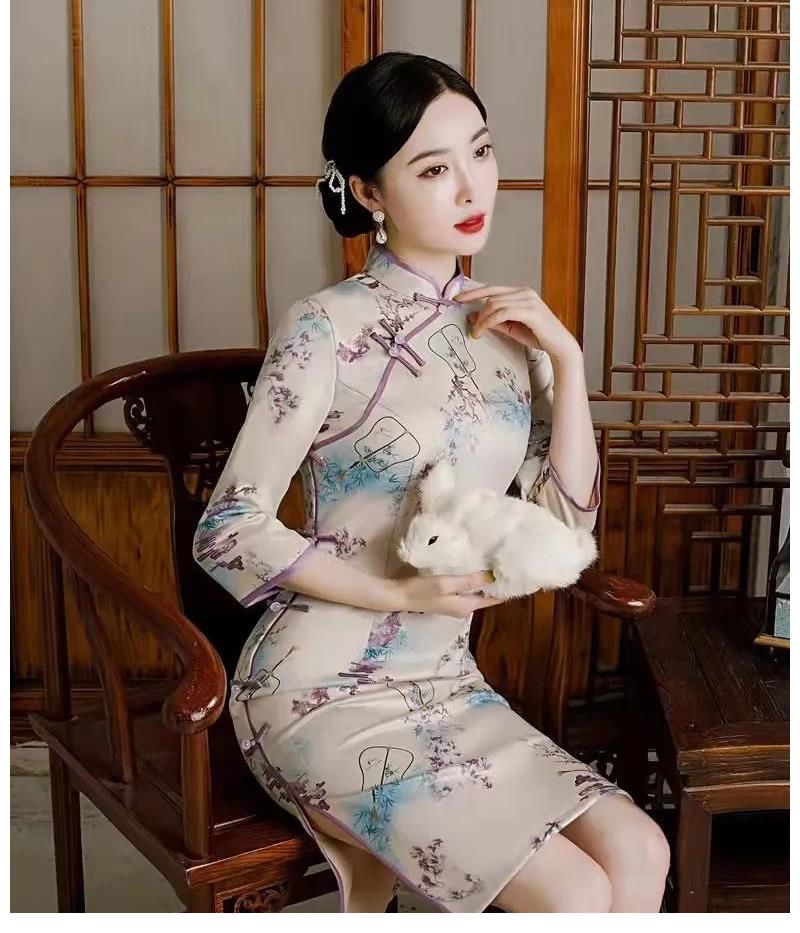 小家碧玉|美丽的中国旗袍,漂亮的小家碧玉!它的柔美青春无不令人瞩目!