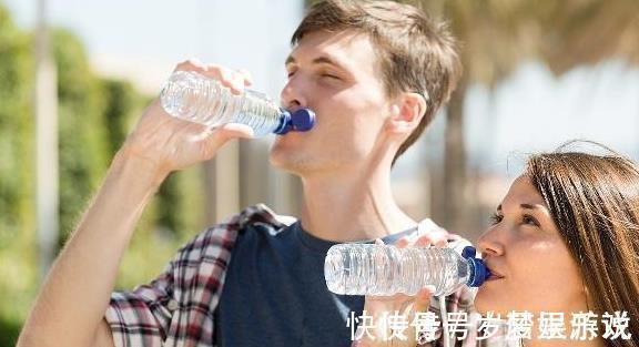 肾脏|男性常吃三种水果,有助于促进雄性激素分泌,肾脏也会夸你聪明