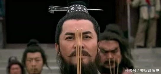 招安$他是晁盖最想要的梁山接班人,却敌不过宋江的厚黑