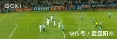 内马尔|破案!梅西卧草是他让的 任意球前怒吼球王名字 裁判还贴心指导!