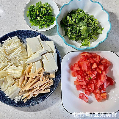 冬日里的驱寒神器：简单易学的#清香麻爽秒入魂#酸汤