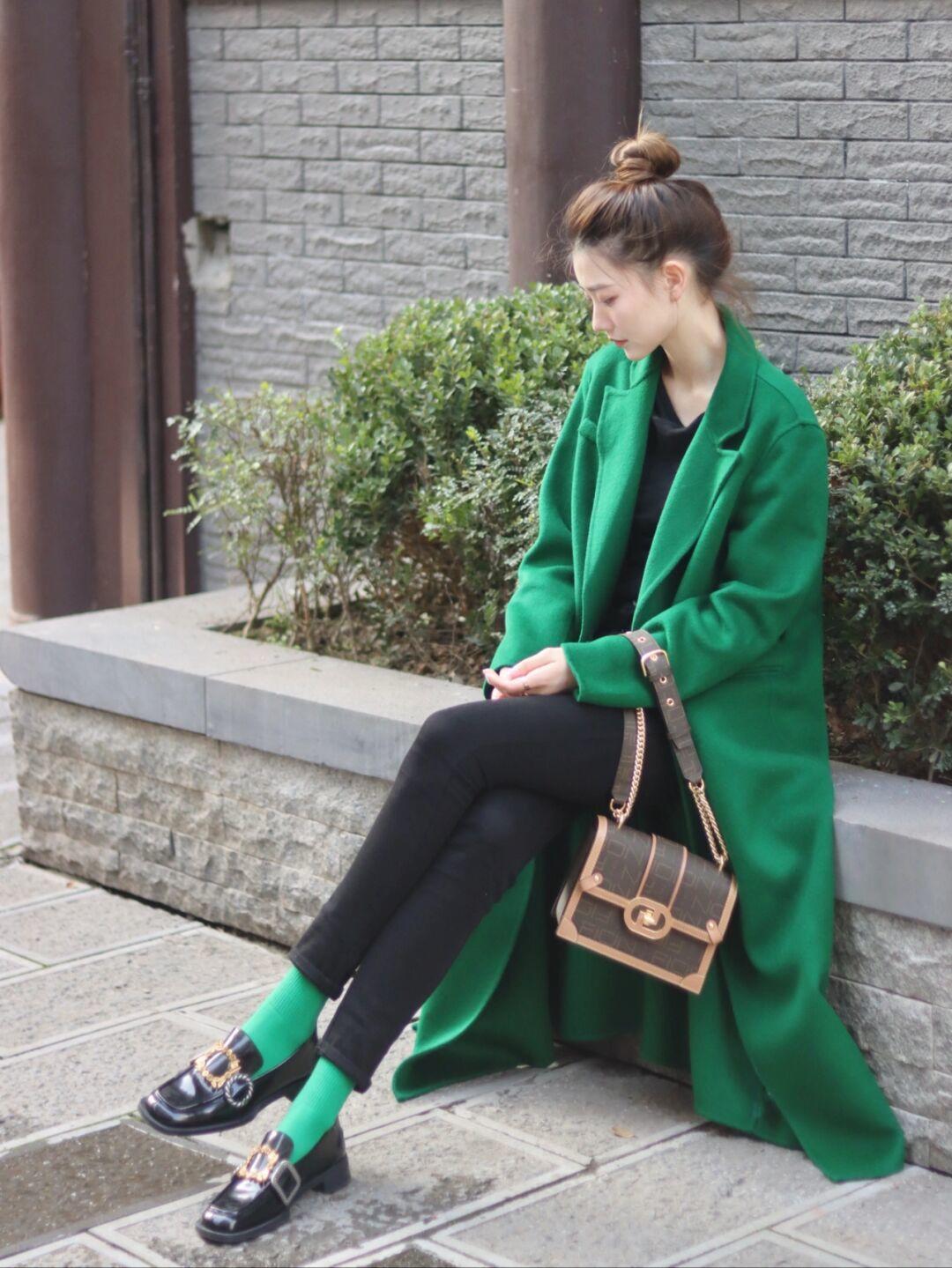 灰色调 这才是大衣的正确打开方式,chic优雅又高级,潮人必备