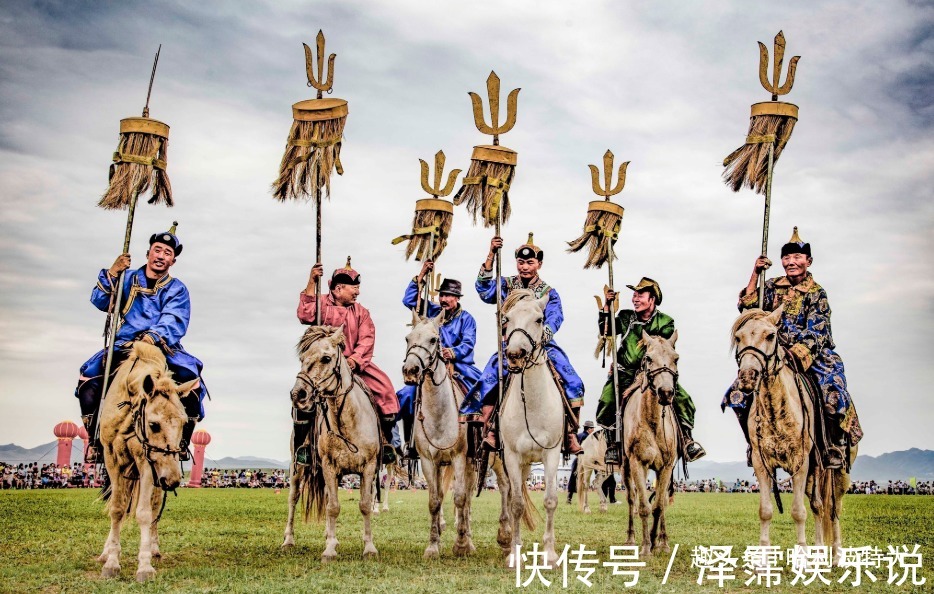 旅游|3000元的玩法！去中国最美的五片大草原自驾游，天高云淡碧草连天