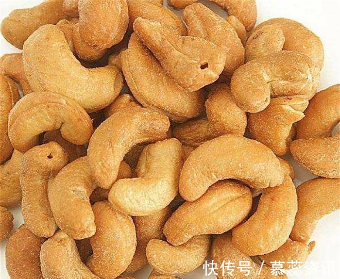 孩子|这5种食物尽量少给孩子吃,会损害孩子的智力,还会让孩子变肥胖