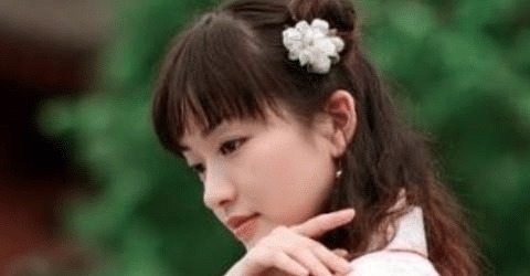 师兄$少女上联“铁锤打铁铲,铁打铁”,二师兄对下联,少女暗喜