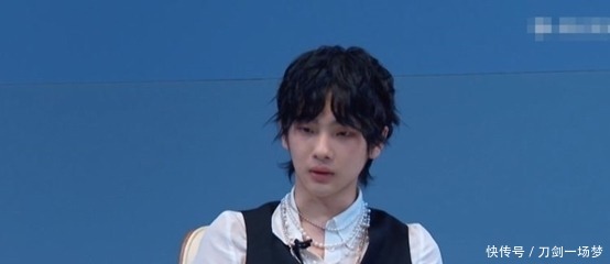 邓超 《创4》A班撑腰王飘了,主题曲考核划水,来看邓超如何点评