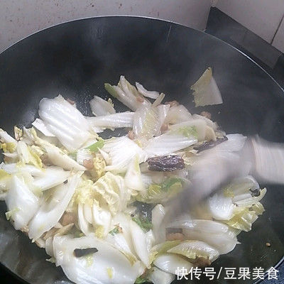 白菜|暖冬这道炒馒头，暖胃暖身又暖心