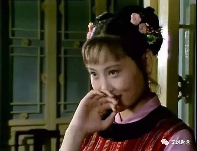 贾宝玉&彩霞身为王夫人最得力的丫环,为何却会看中王夫人最讨厌的贾环?