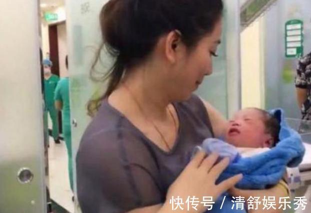 宝爸|''最美外婆''产房外走红,风头盖过宝宝,外婆:都别看我,看我外孙