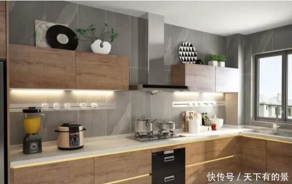 插座|为什么有钱人厨房墙上不装插座?装这种更实用个性,不得不夸聪明