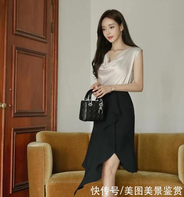 高度|韩国女神孙允珠时尚搭配:露肩装穿出时尚新高度。