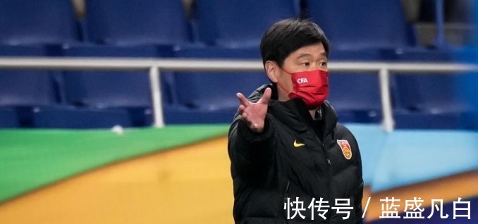 输球|李霄鹏逃过一劫!带队入住1100块一晚豪华酒店,要率国足卷土重来!