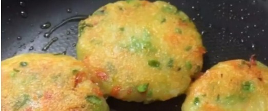 土豆新吃法,不用炒,不用炖,比烤肉还香,一定要做给最爱的人吃