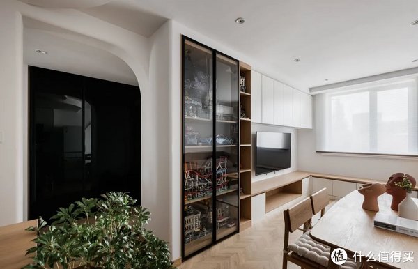 收纳|他买下75㎡老公房,拆隔墙巧设计,完工后焕然一新 太惊喜了